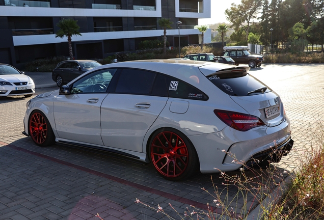 Mercedes-AMG CLA 45 Shooting Brake X117 2017