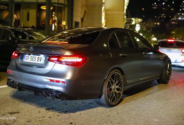 Mercedes-AMG E 63 S W213 Final Edition