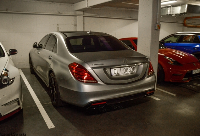 Mercedes-AMG S 63 V222