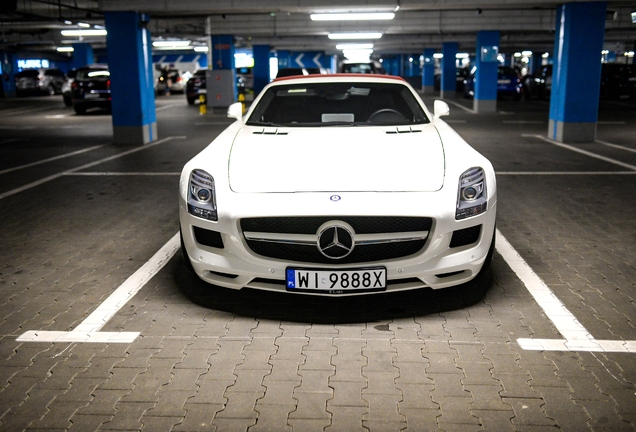 Mercedes-Benz SLS AMG