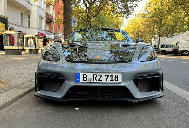 Porsche 718 Spyder RS Weissach Package
