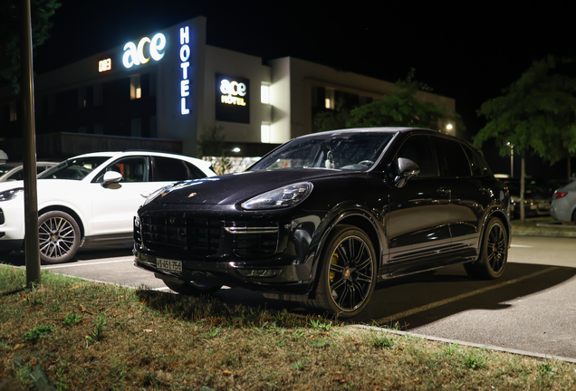 Porsche 958 Cayenne Turbo S MkII