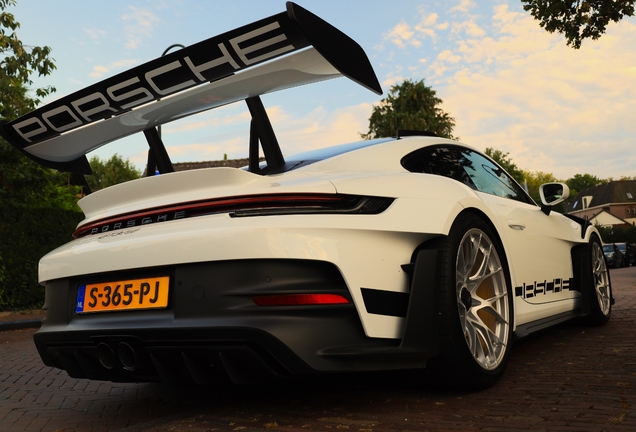 Porsche 992 GT3 RS
