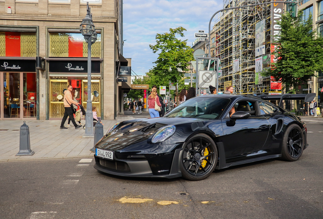 Porsche 992 GT3 RS MkI Weissach Package