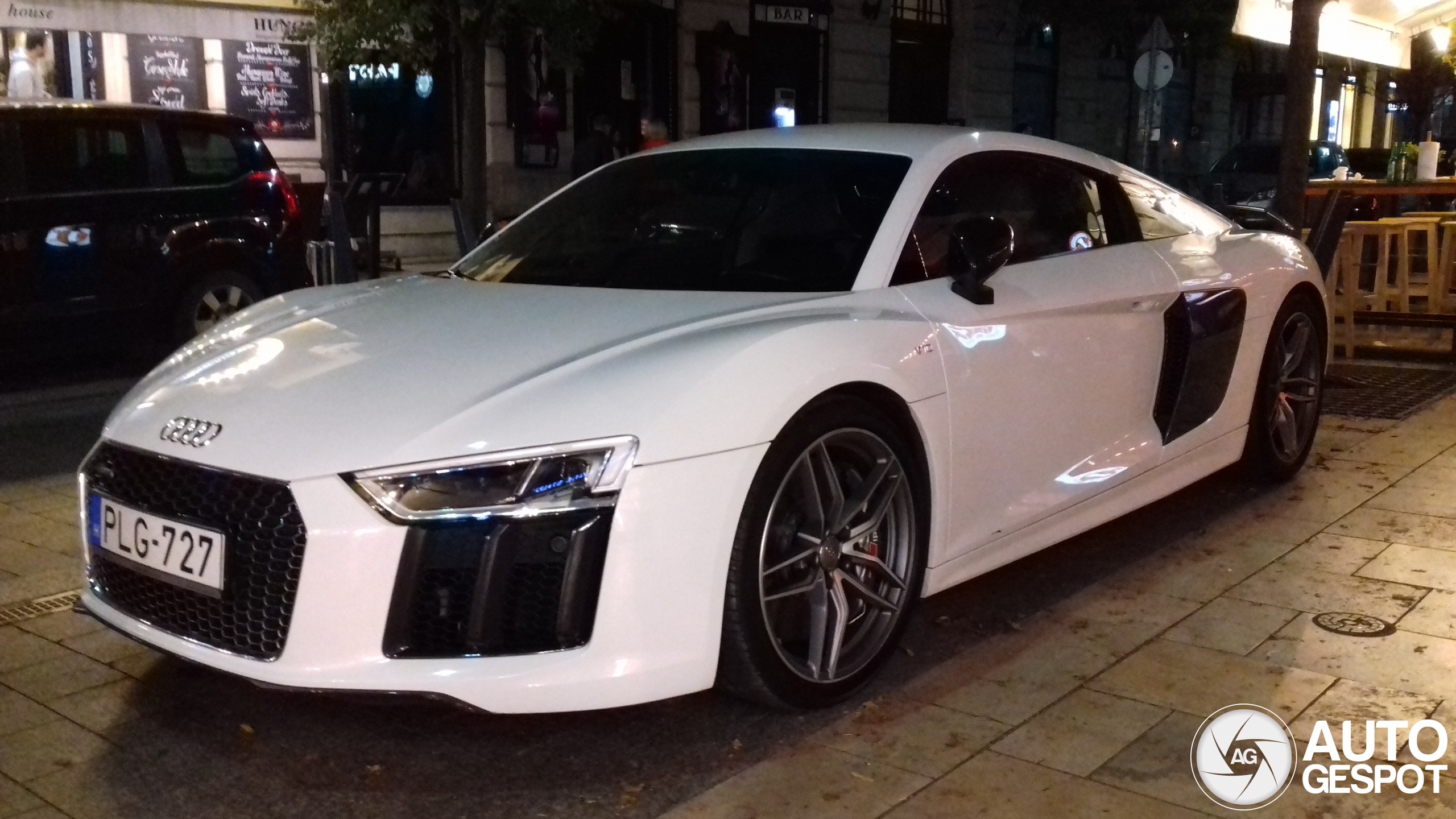 Audi R8 V10 Plus 2015