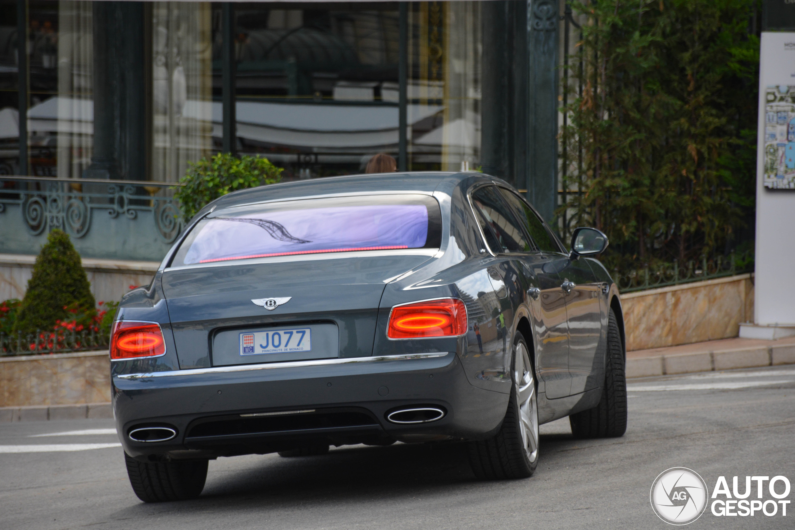 Bentley Flying Spur W12