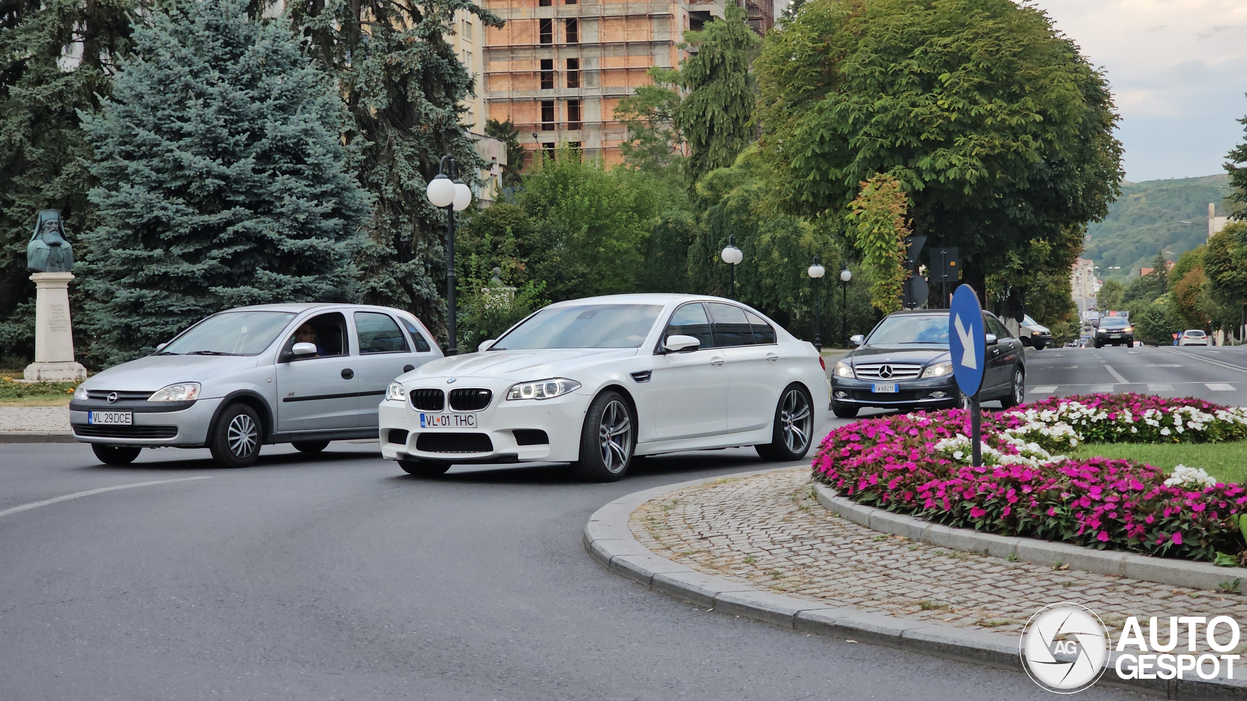 BMW M5 F10 2011