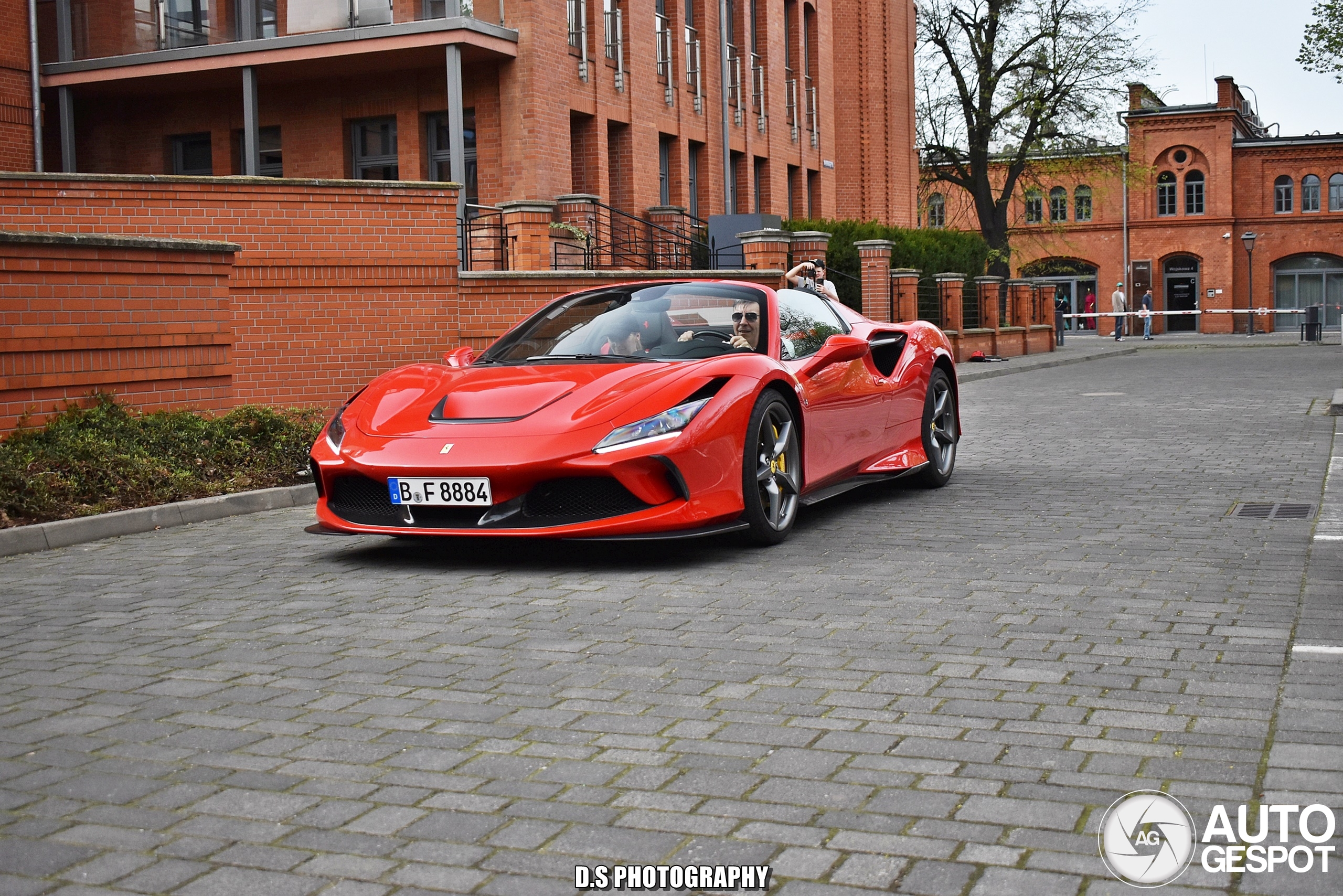 Ferrari F8 Spider