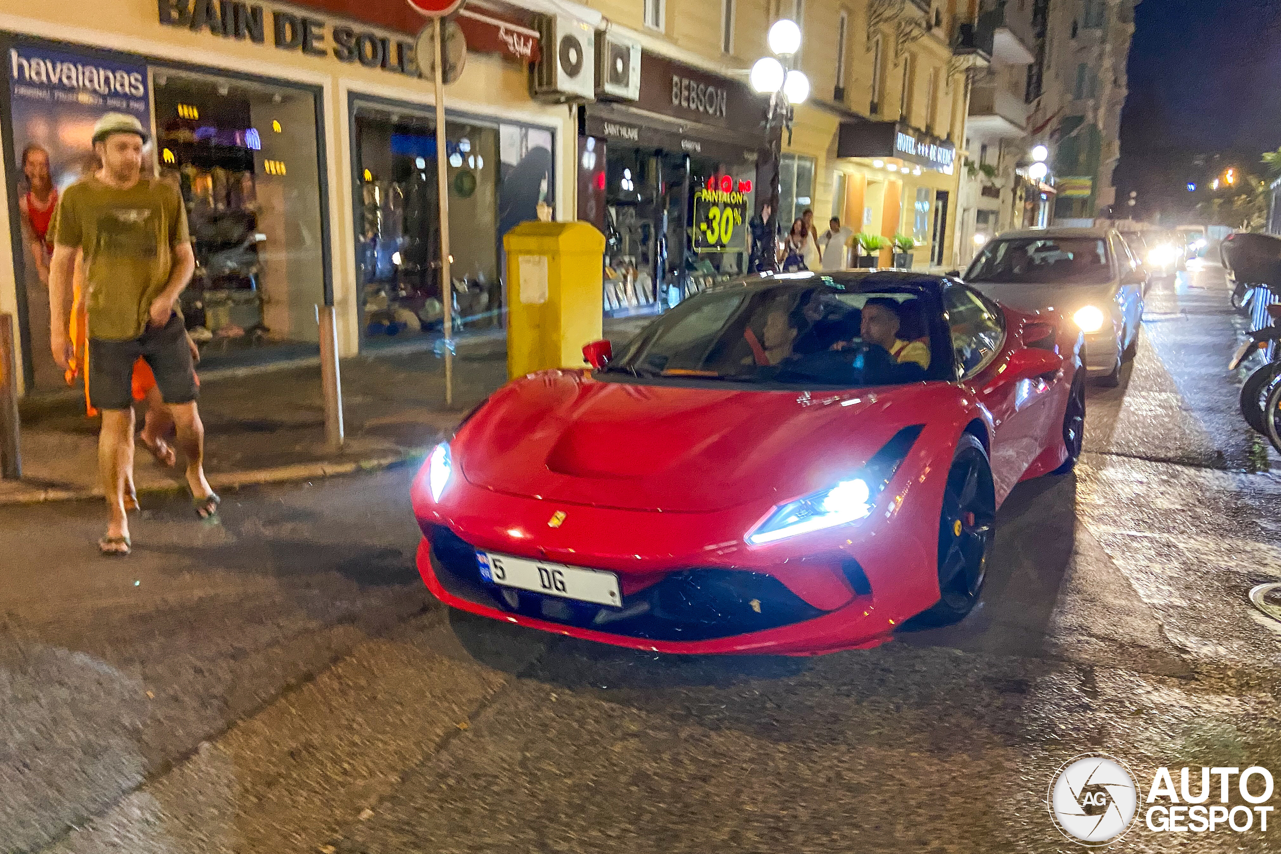 Ferrari F8 Tributo