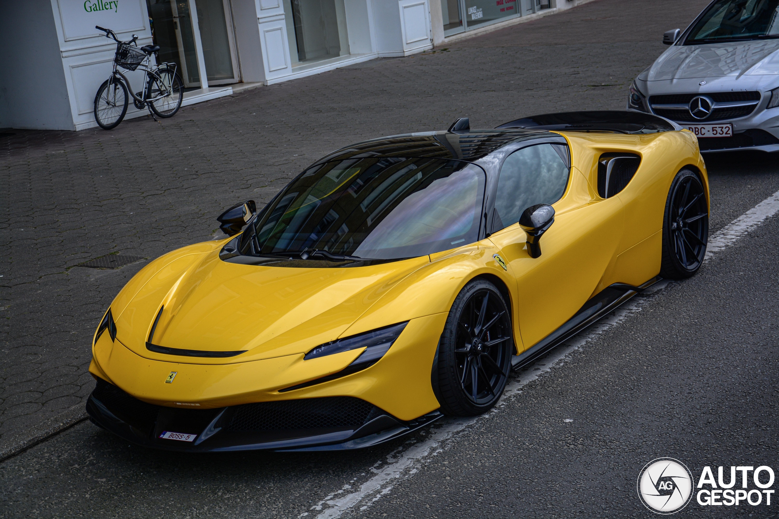 Ferrari SF90 Stradale Assetto Fiorano Novitec Rosso