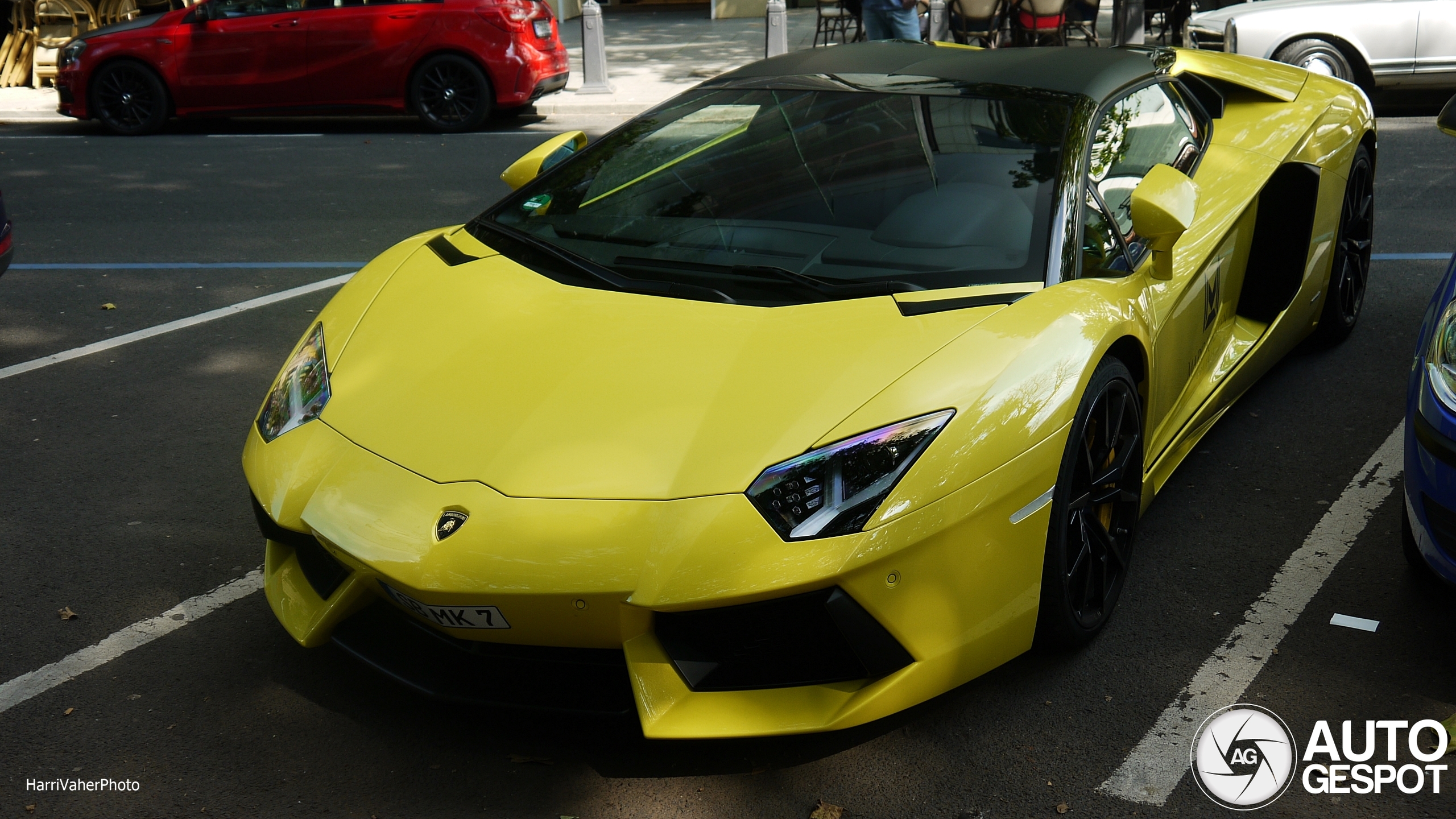 Lamborghini Aventador LP700-4 Roadster