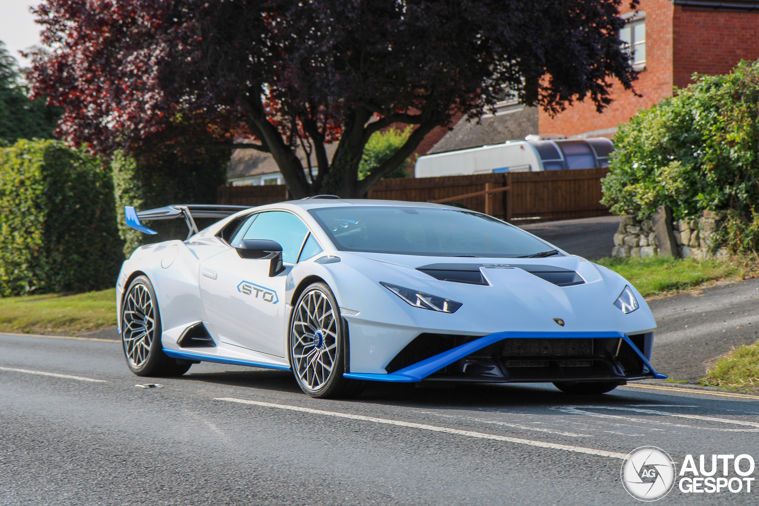 Lamborghini Huracán LP640-2 STO