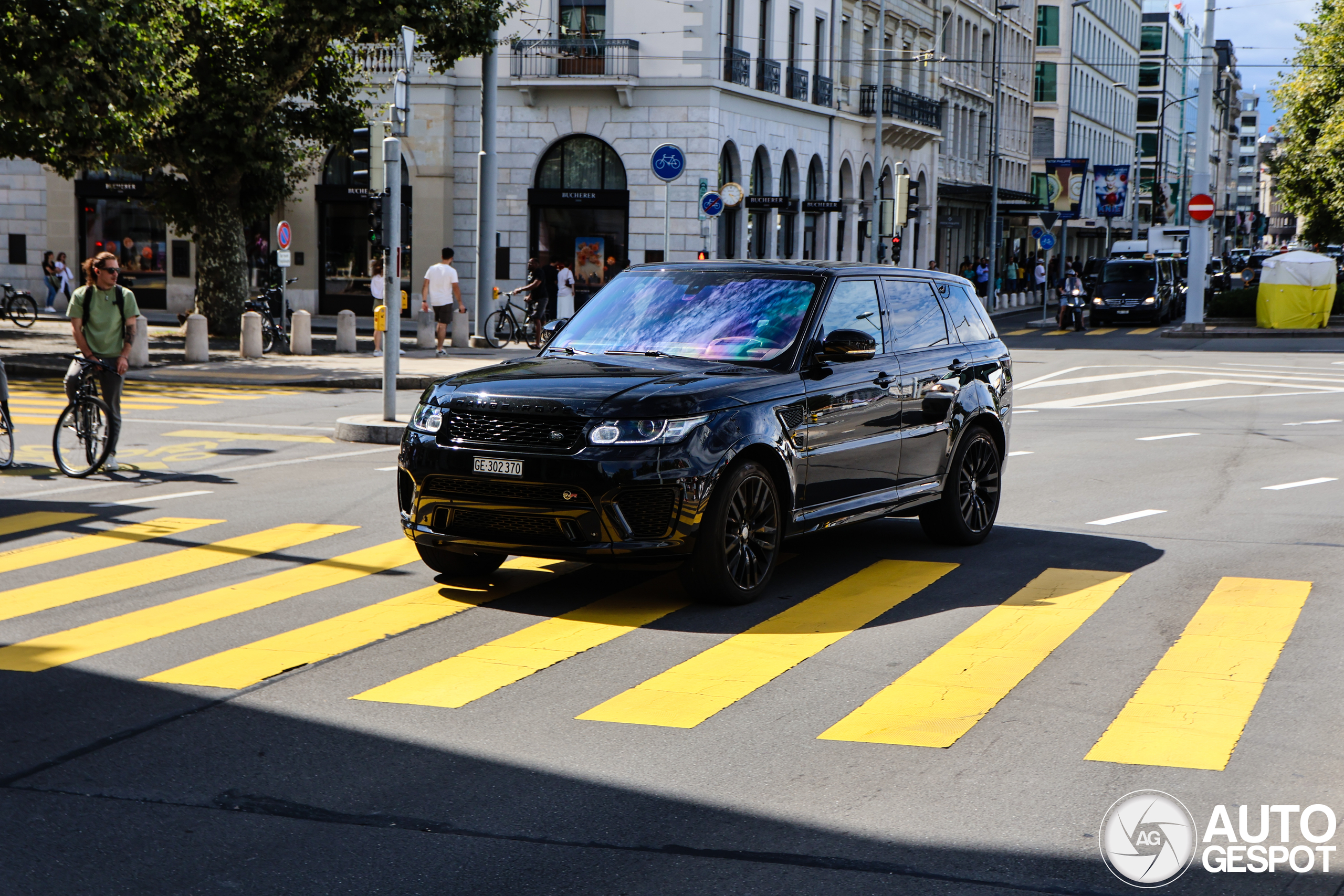 Land Rover Range Rover Sport SVR