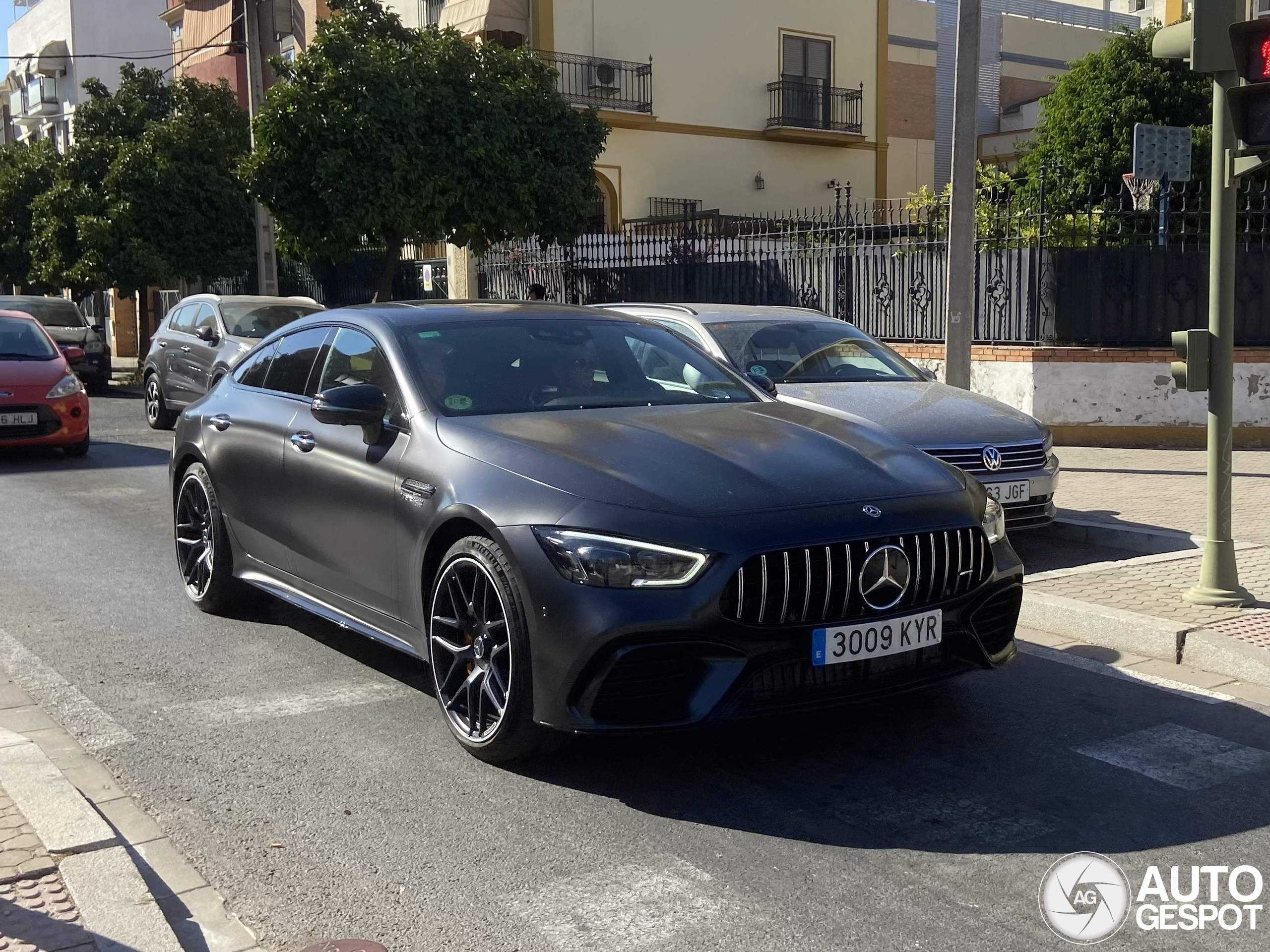 Mercedes-AMG GT 63 S X290