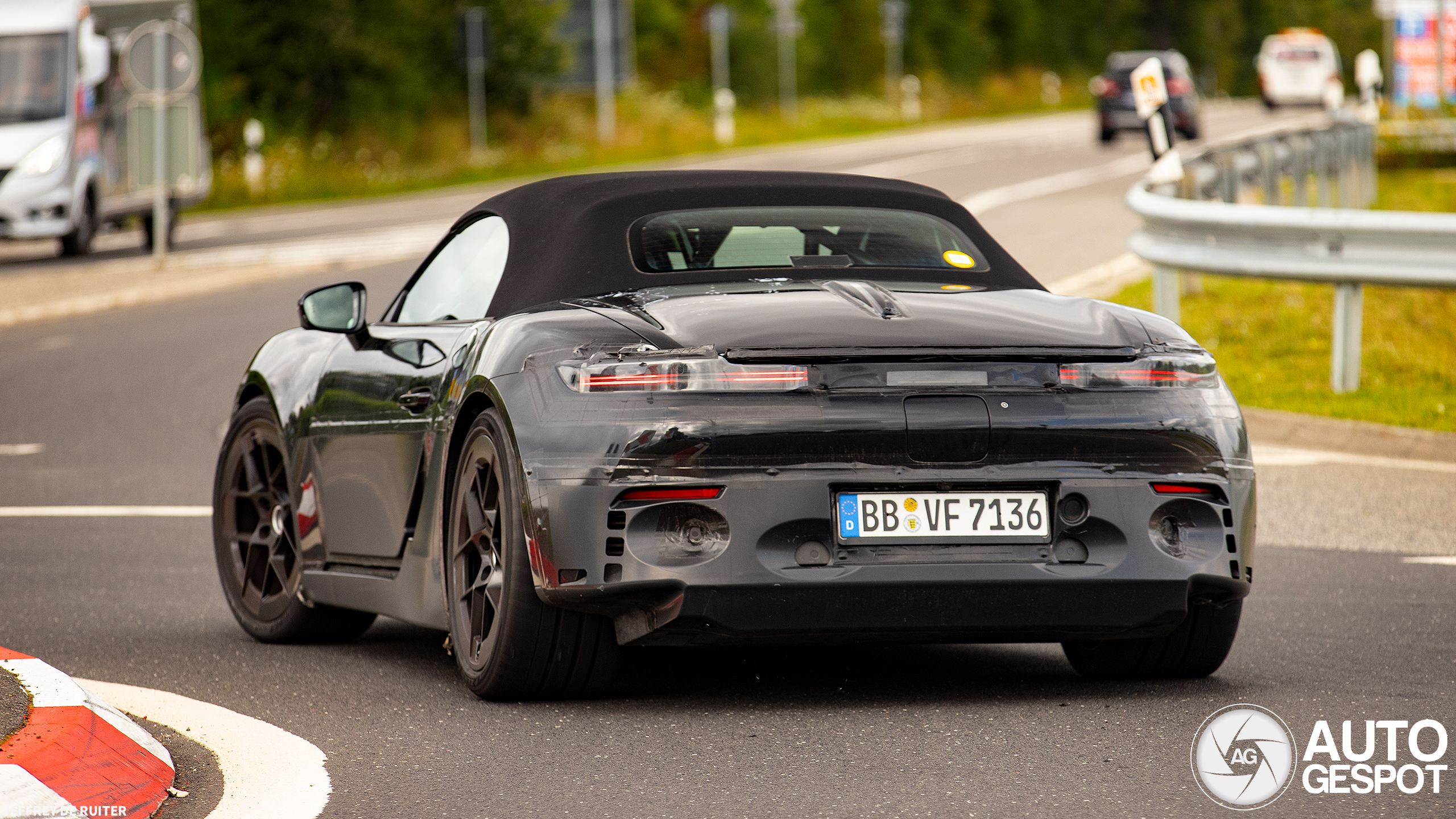 Porsche 718 Boxster EV 2025