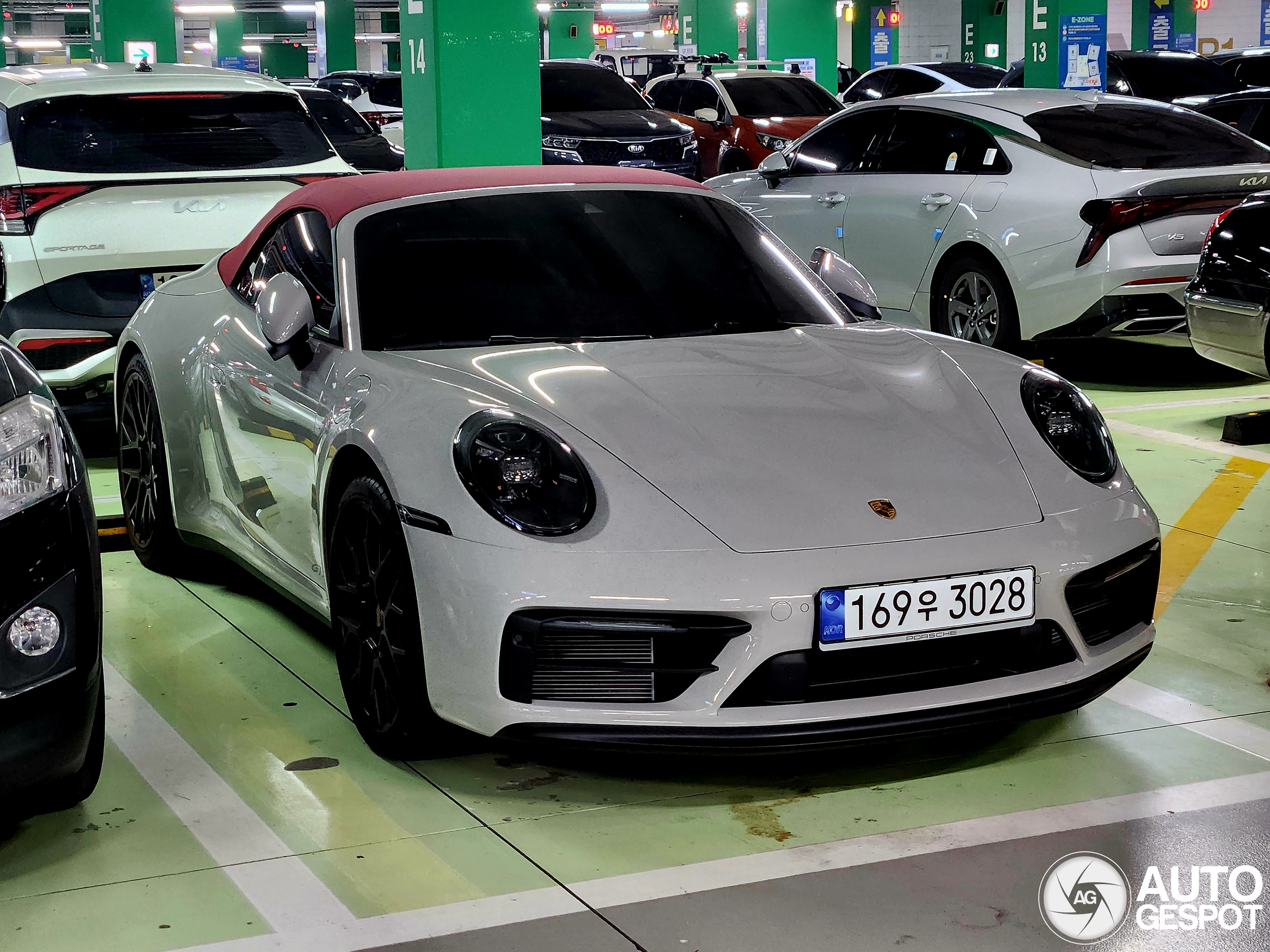 Porsche 992 Carrera GTS Cabriolet