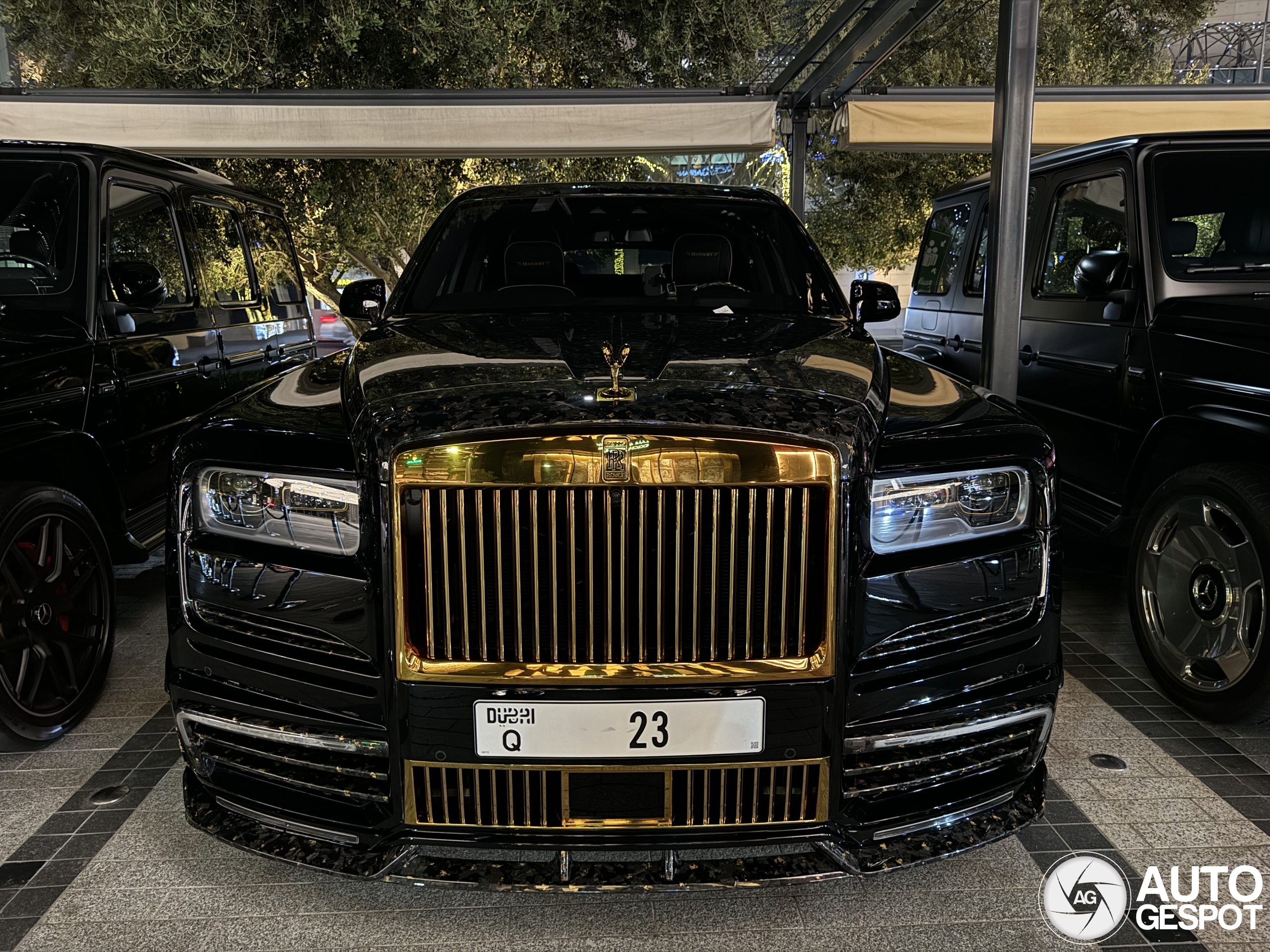 Perfect voor Dubai: Rolls-Royce Mansory Cullinan Wide Body Linea D’Oro