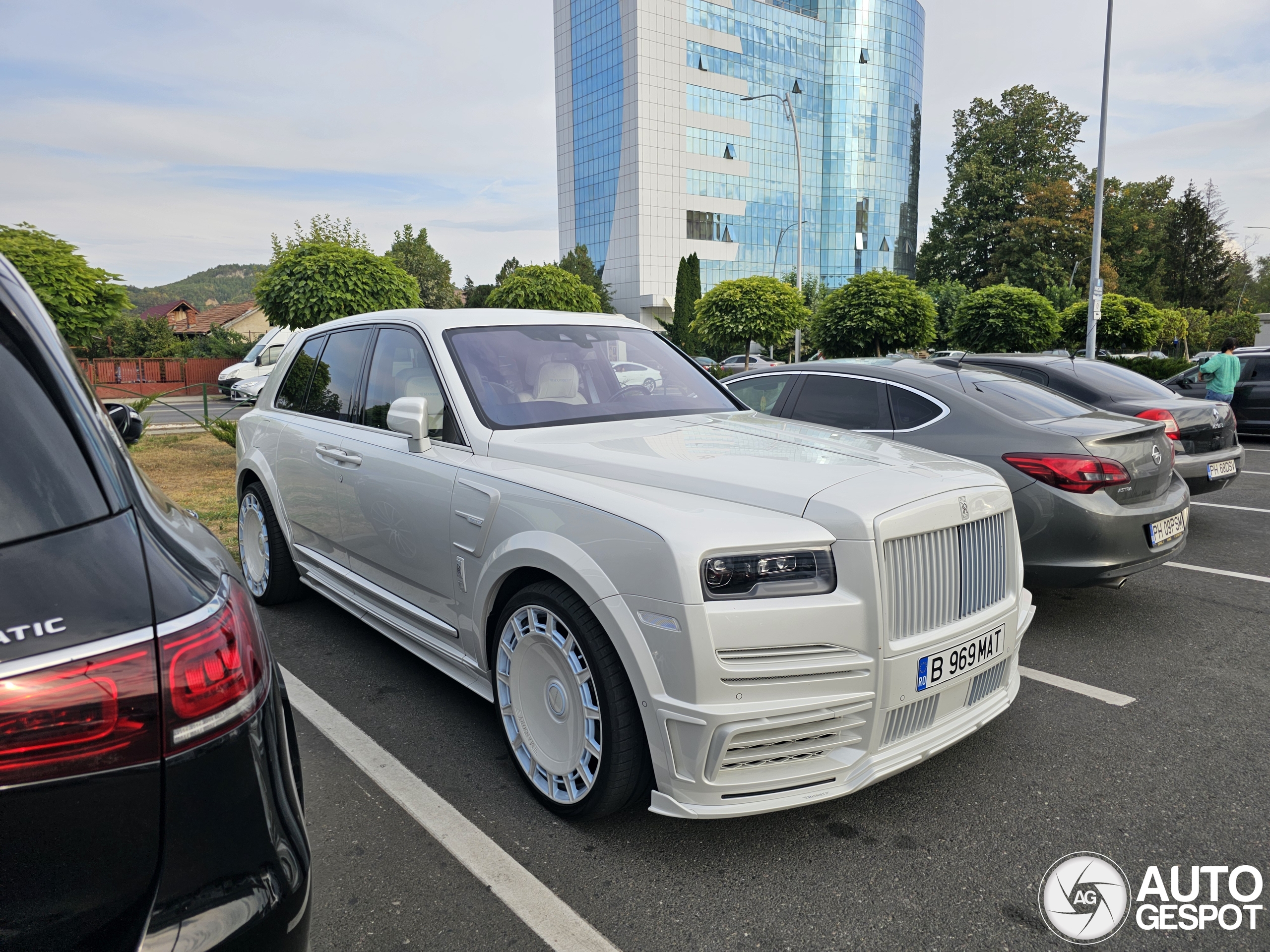 Rolls-Royce Mansory Cullinan Wide Body