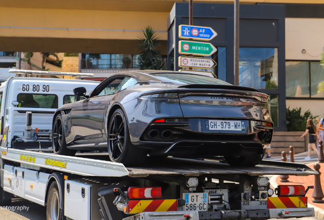 Aston Martin DBS Superleggera