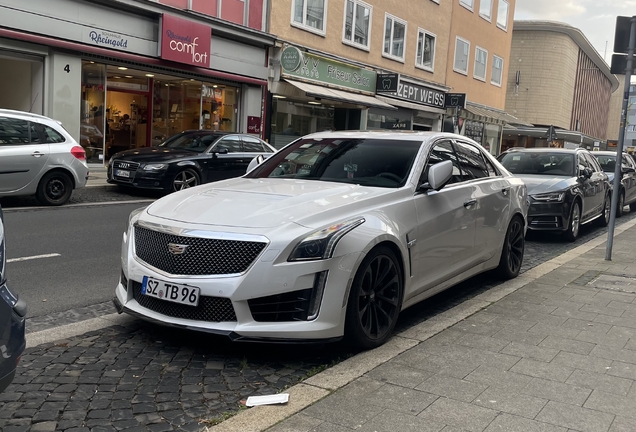 Cadillac CTS-V 2015