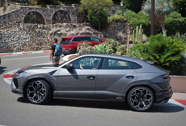 Lamborghini Urus Performante