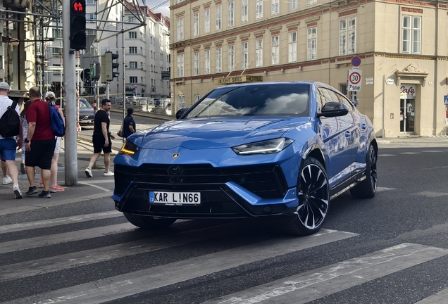 Lamborghini Urus S