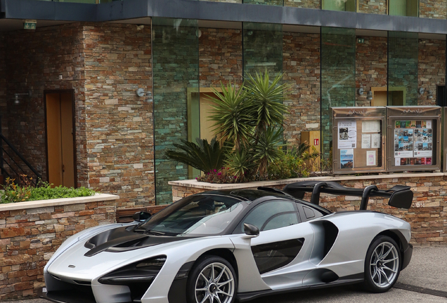 McLaren Senna