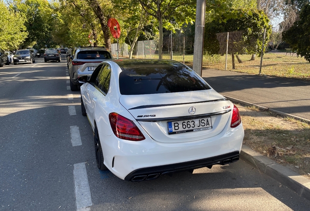 Mercedes-AMG C 63 S W205