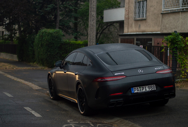 Mercedes-AMG GT 63 S X290