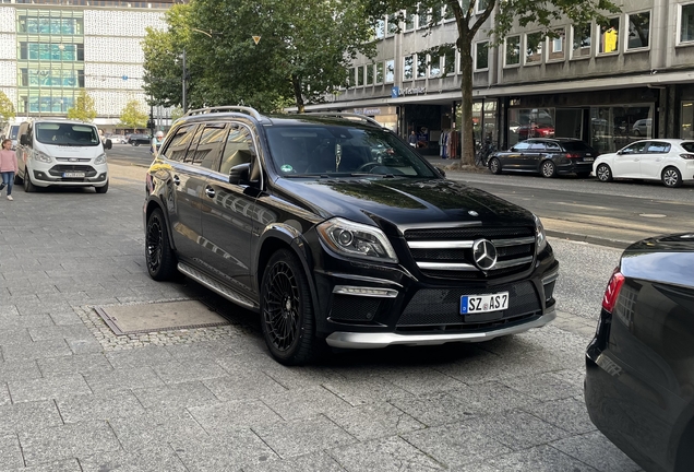 Mercedes-Benz GL 63 AMG X166