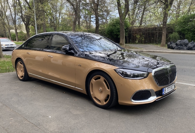 Mercedes-Maybach S 680 X223 Virgil Abloh Edition