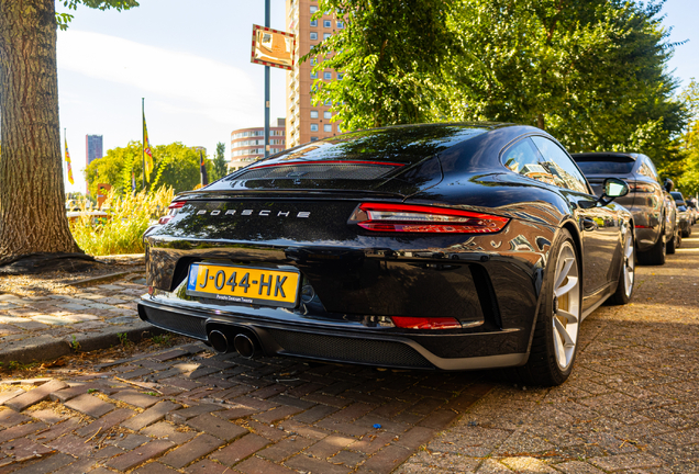 Porsche 991 GT3 Touring