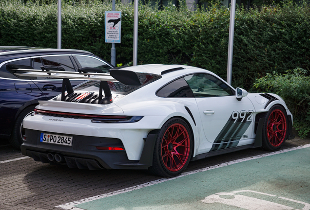 Porsche 992 GT3 RS