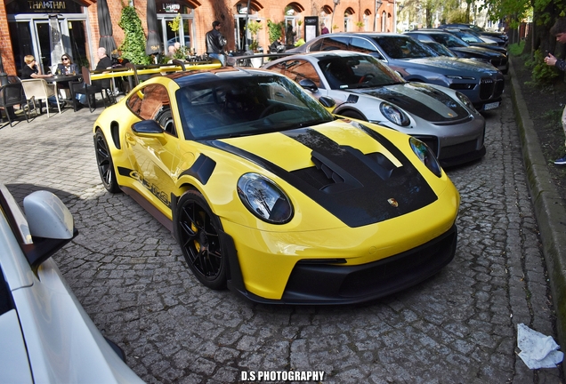 Porsche 992 GT3 RS Weissach Package