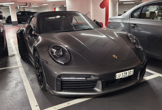 Porsche 992 Turbo S Cabriolet