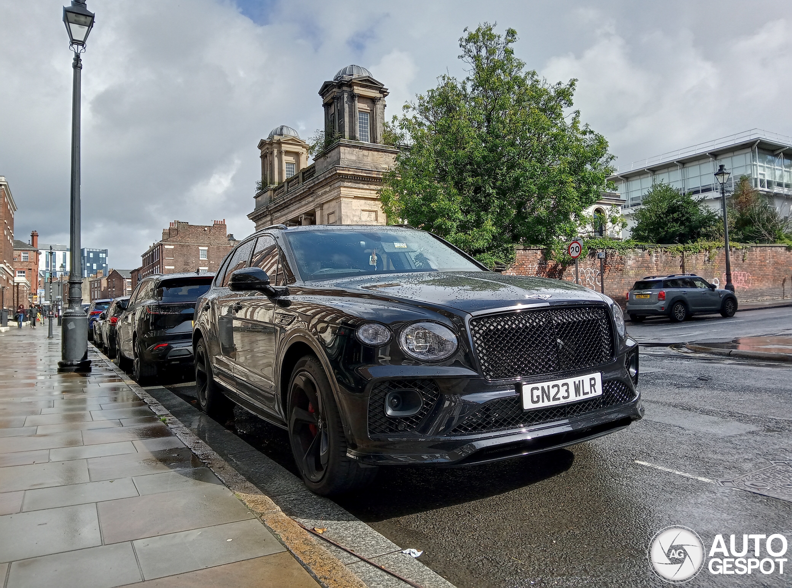 Bentley Bentayga V8 S 2022