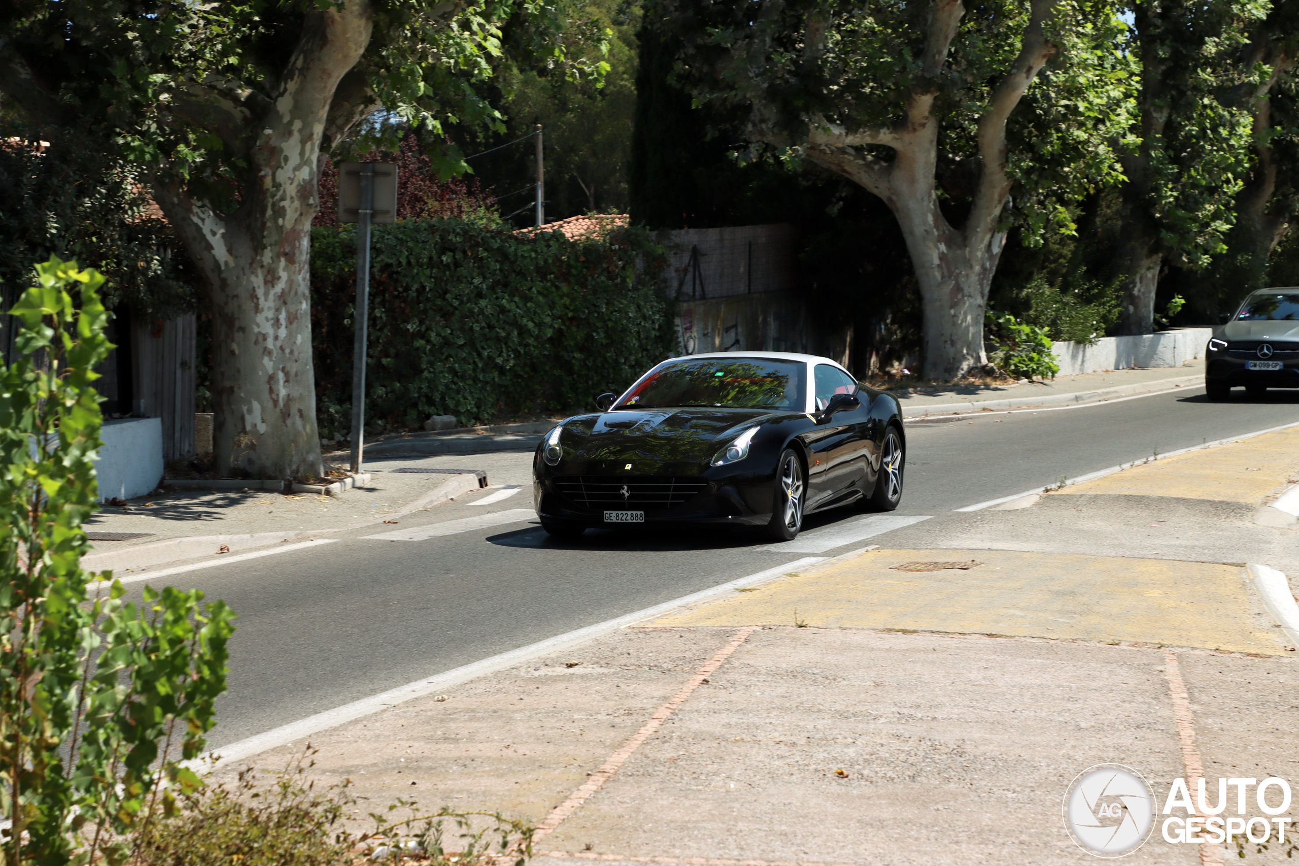 Ferrari California T