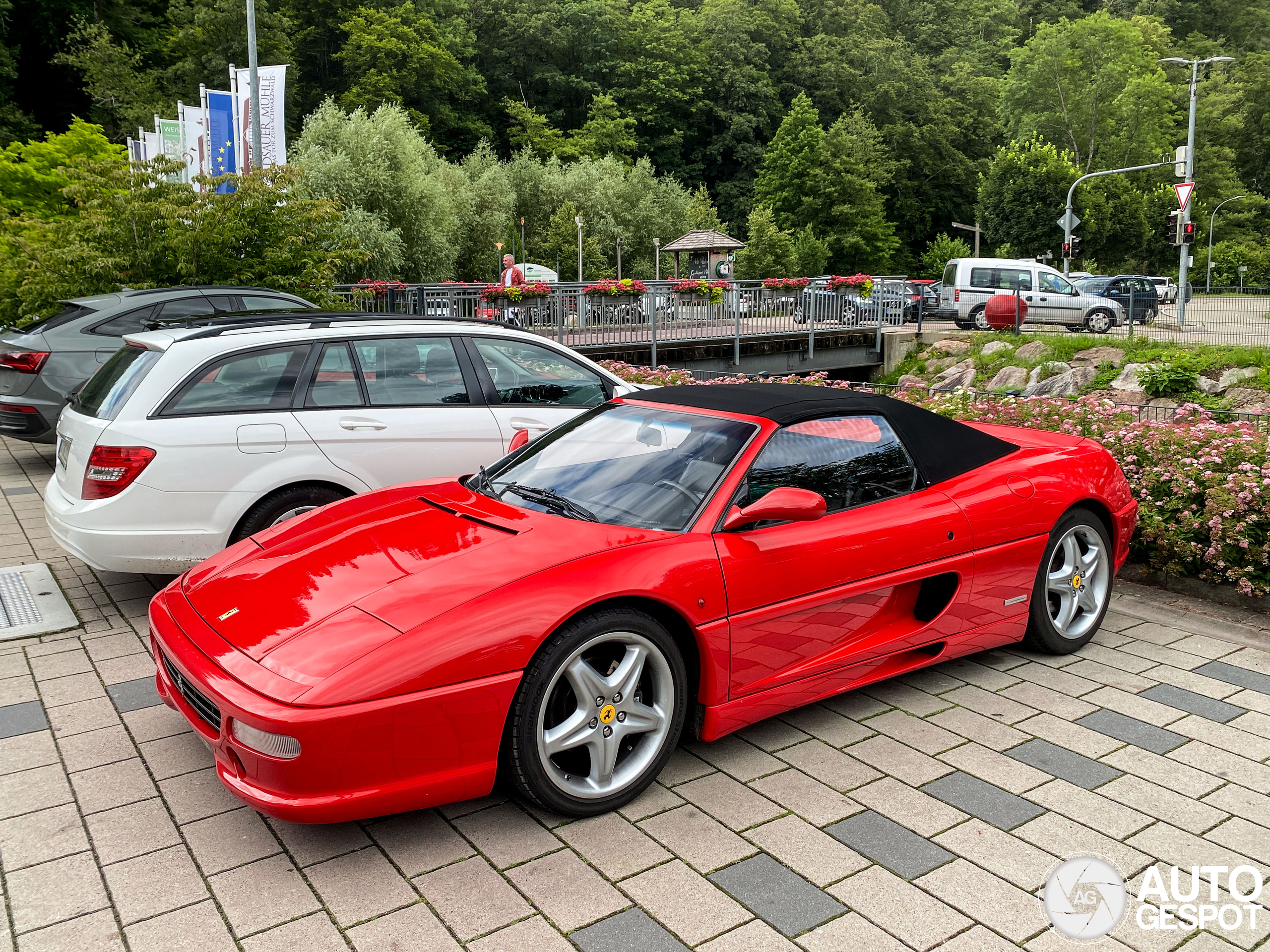 Ferrari F355 Spider