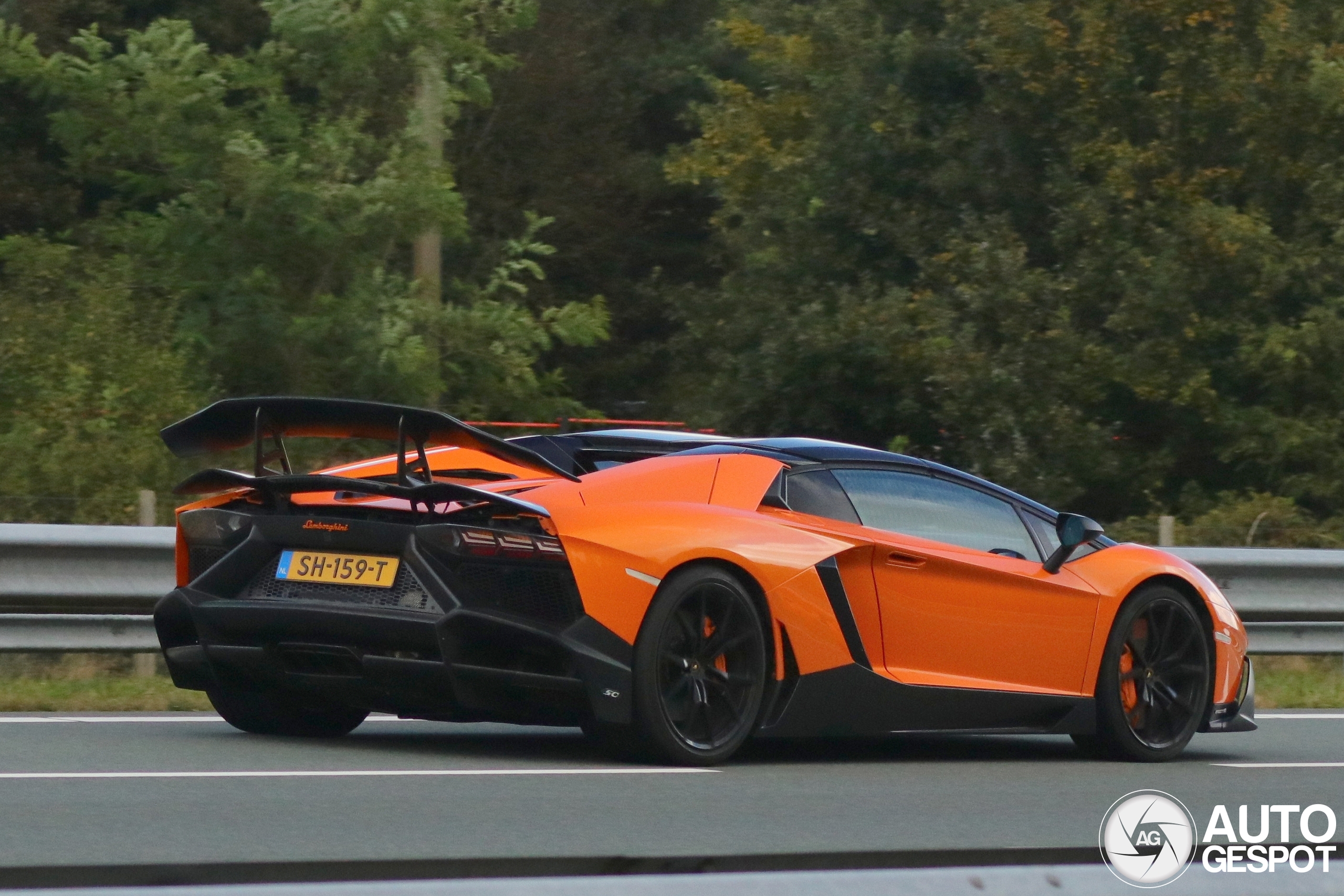 Lamborghini Aventador LP700-4 Roadster