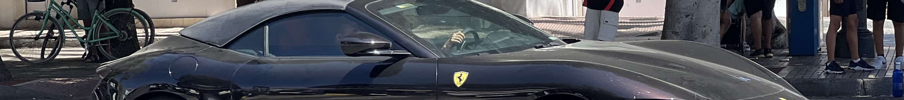 Ferrari Roma Spider