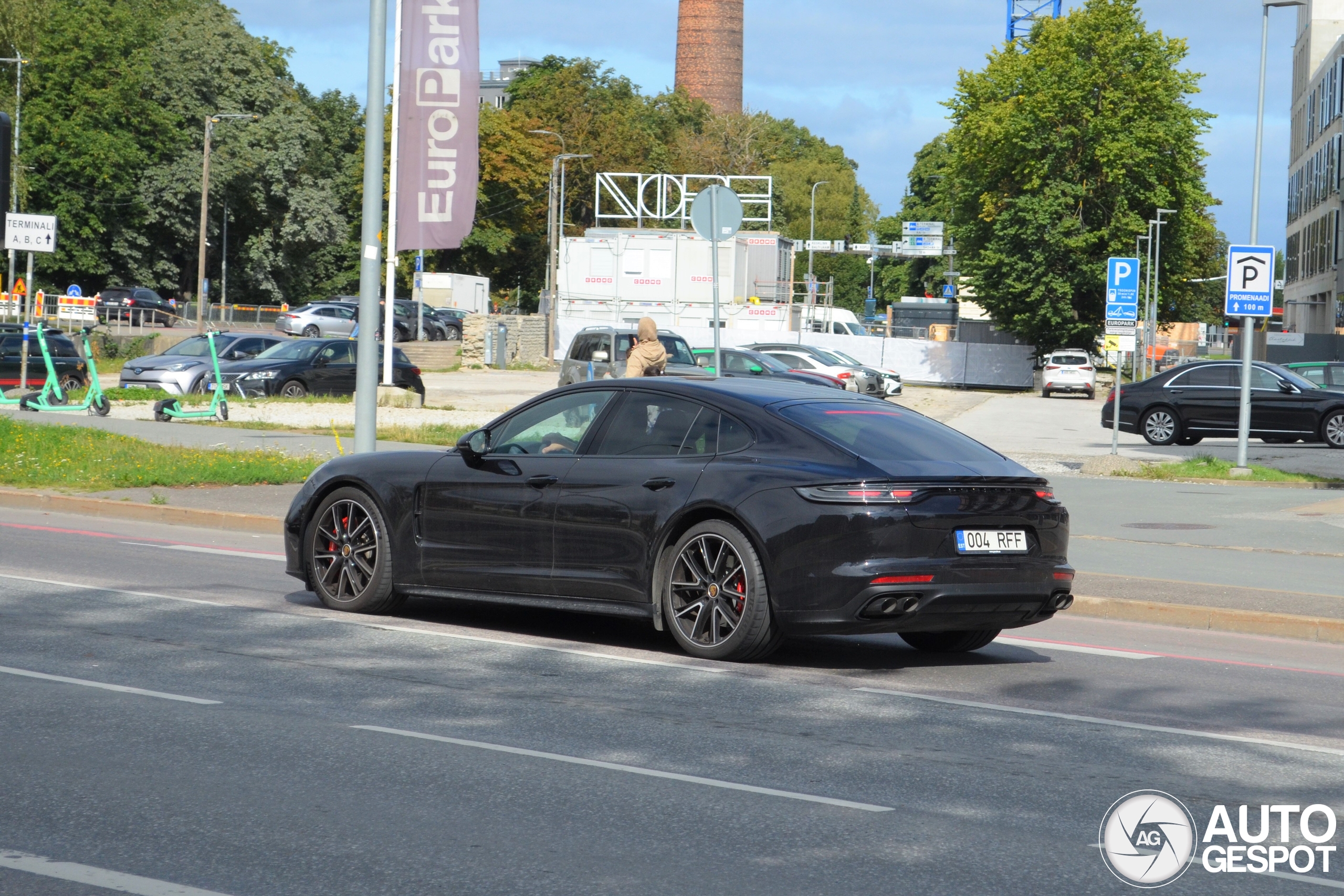 Porsche 971 Panamera GTS MkII