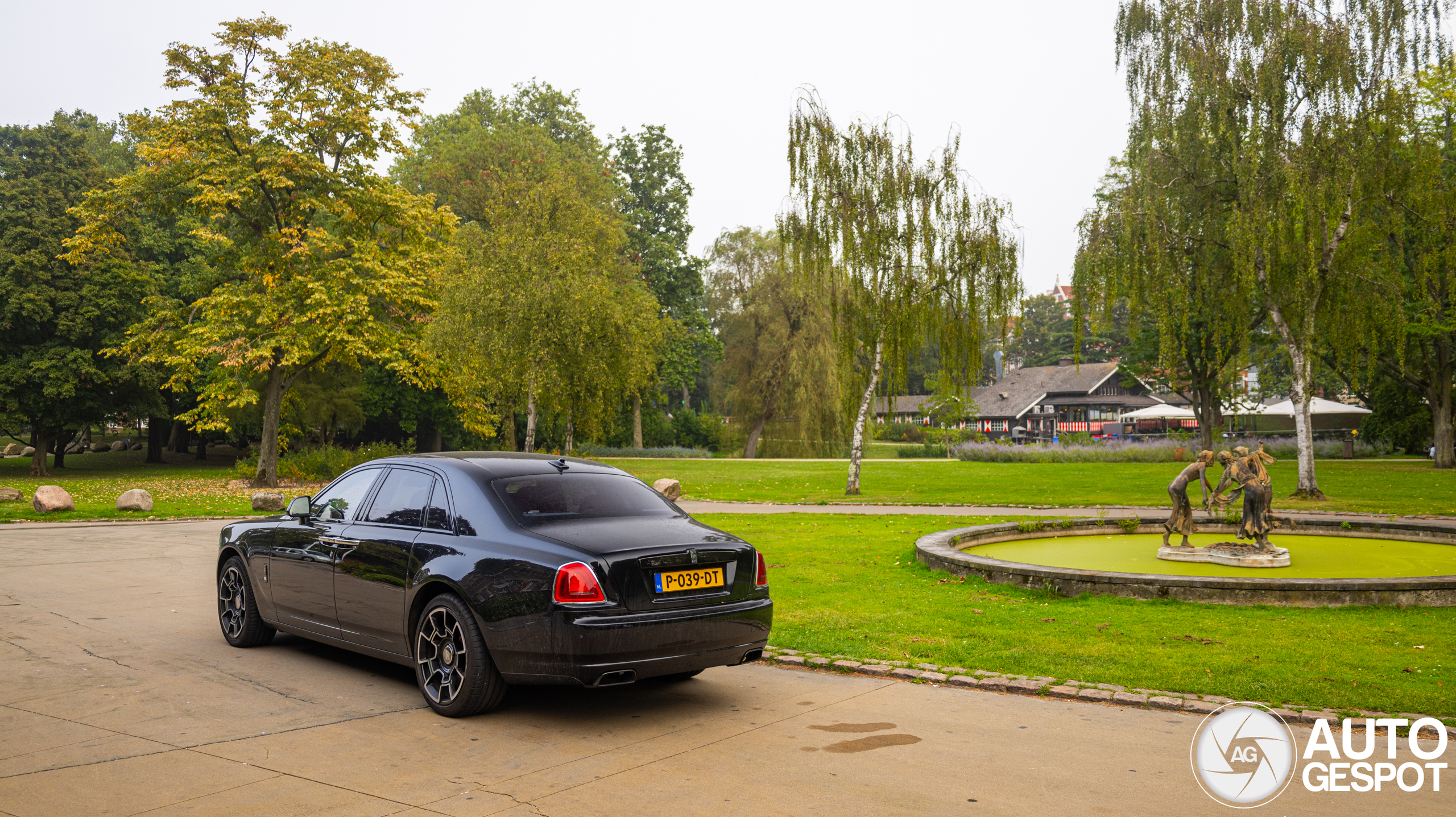 Rolls-Royce Ghost Series II Black Badge