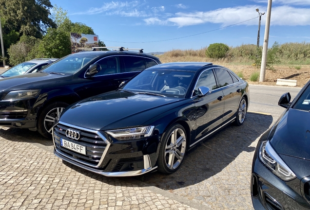 Audi S8 D5