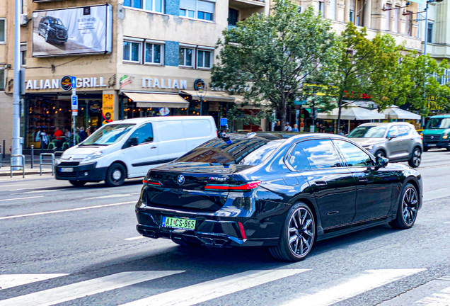 BMW M760e xDrive