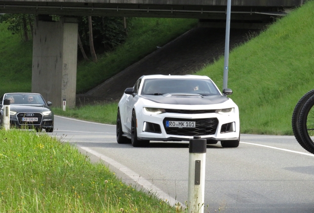 Chevrolet Camaro SS 1LE 2017