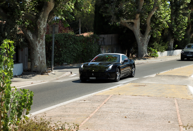 Ferrari California T