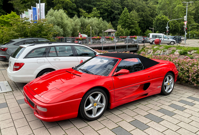 Ferrari F355 Spider