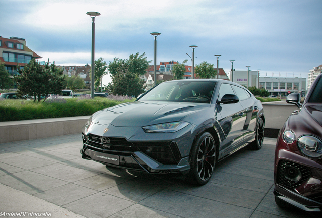 Lamborghini Urus S