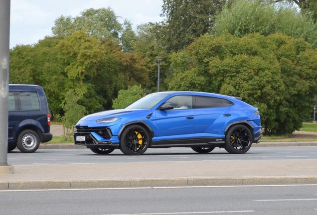 Lamborghini Urus Performante