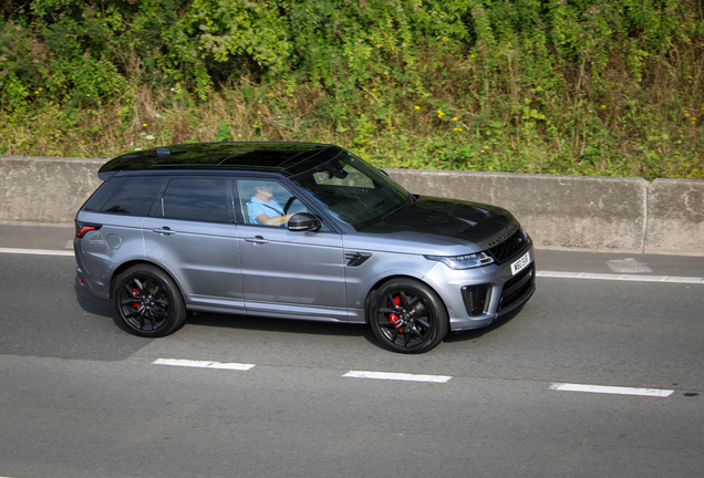 Land Rover Range Rover Sport SVR 2018 Carbon Edition